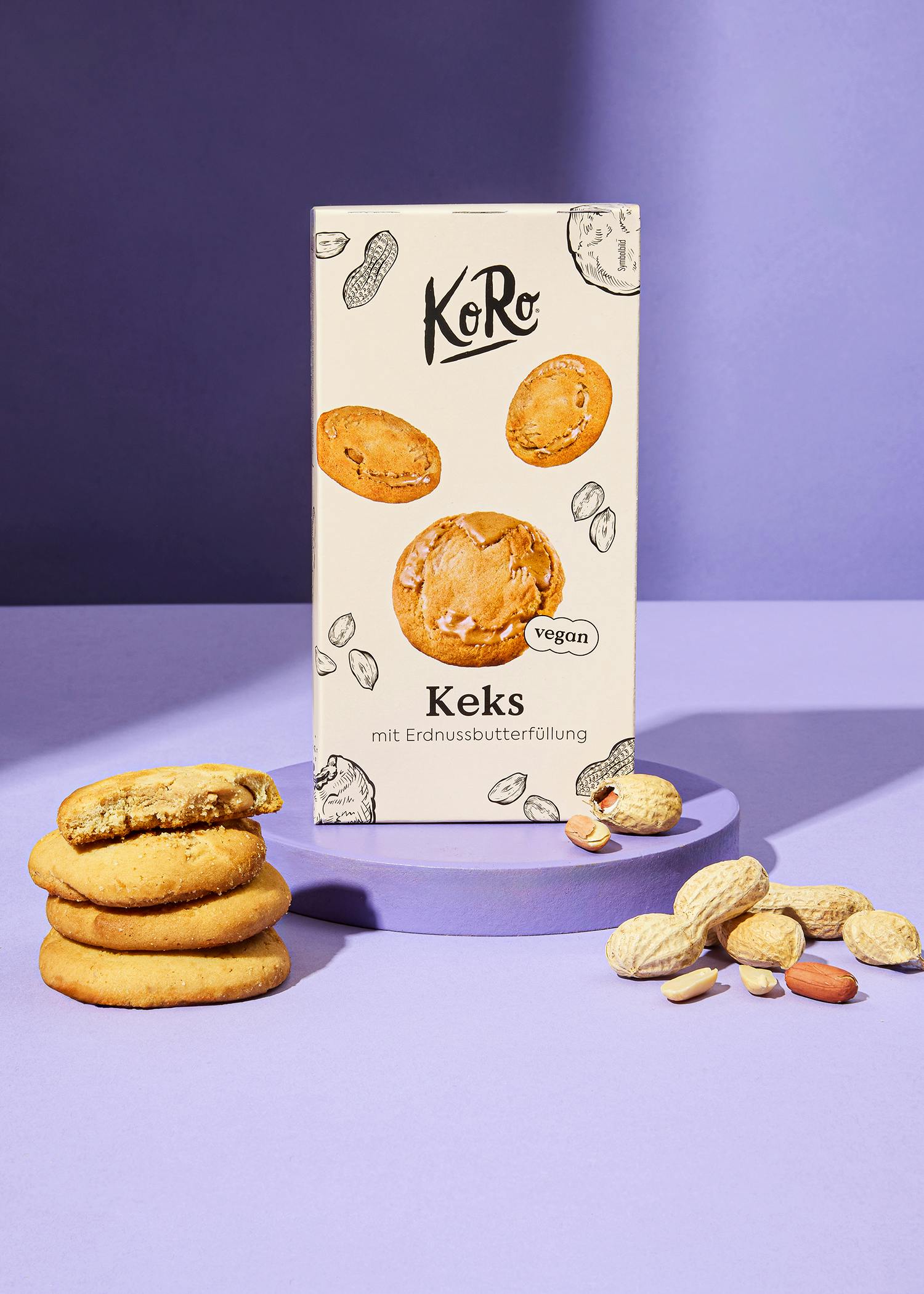 eine Schachtel Kekse mit Erdnussbutterfüllung von koro